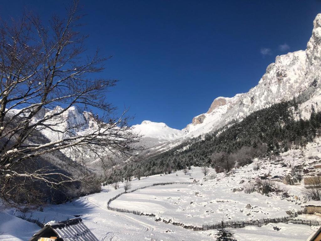 Guesthouse Rosi Valbona Kültér fotó